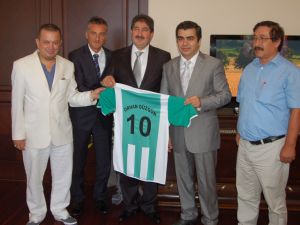 Ünyespor, Vali Düzgün’ü Ziyaret Etti
