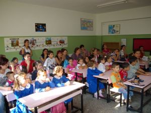 Chp’den İlköğretimde Kırtasiye Ücretsiz Olsun Teklifi