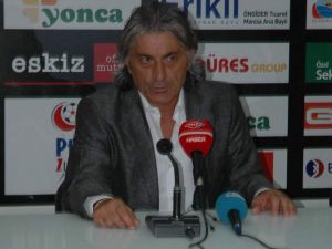 Manisaspor-şanlıurfaspor Maçından Gol Sesi Çıkmadı