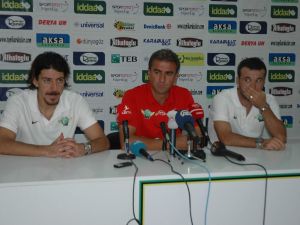 İstanbul Büyükşehir Belediyespor, Akhisar Belediyesporu Farklı Geçti