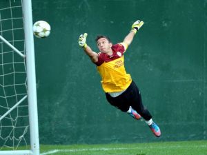 Galatasaray, Manchester United Maçının Hazırlıklarını Sürdürdü