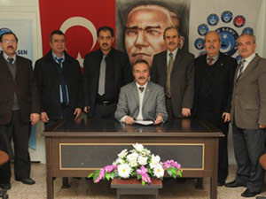 Sendikacılardan Eğitim Tepkisi