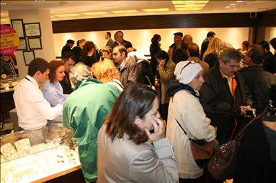 Altın Çadırına Büyük İlgi