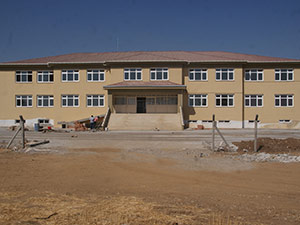 3 Okul Eğitime Hazır Hale Getirildi