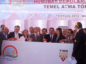 Bakan Eker, Hububat Tesislerinin Temel Atma Törenine Katıldı