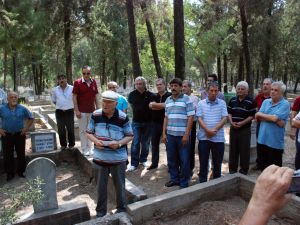 Adanaspor Şehitlerini Unutmadı