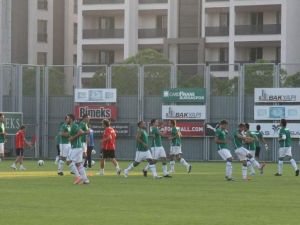 Bursaspor Elazığspor’a Bileniyor