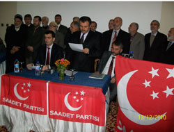 Saadet Partisi Yeni Yönetimi Basına Tanıttı