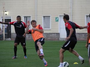 Karabükspor’da Kupa Mesaisi Sürüyor