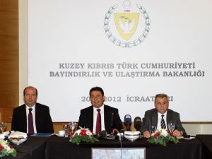 Kktc Başbakanı Küçük İle Bayındırlık Ve Ulaştırma Bakanı Saner Basın Toplantısı Düzenledi