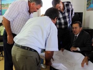 Ak Parti Genel Başkan Yardımcısı Uğur Muhtarları Dinledi