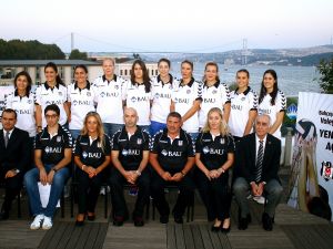 Bahçeşehir Beşiktaş Kadın Voleybol Takımı Basınla Buluştu