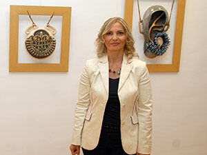 Takıların Dili Ve Zamanı