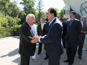 Tbmm Başkanı Çiçek, Rıza Gilani’yi Kabul Etti