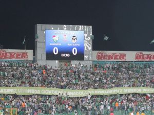 Bursaspor Taraftarları Verilen Sözlerin Tutulmadığına İnanıyor