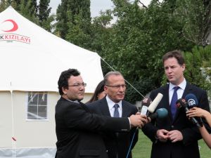 Clegg: “suriyede Güvenli Bölge Gerçekçi Bir Seçenek Değil”