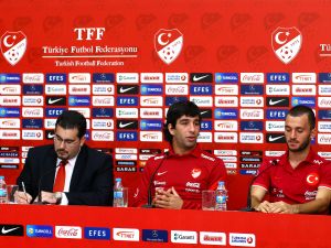 Arda Turan Ve Emre Çolak Basın Mensuplarıyla Bir Araya Geldi