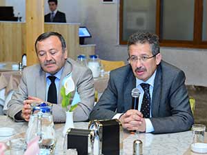 Belediyeden Başarıya Plaket