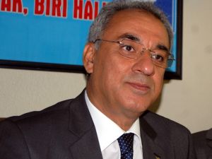 Dsp’li Aksakal Chp’ye Yüklendi