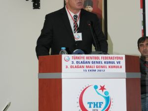 Hentbolda Eyuboğlu Yeniden Başkanlığa Seçildi