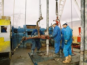 Batmanda Bir Kuyuda Daha Petrol Bulundu