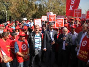 Meclis Önünde İşçi Eylemi