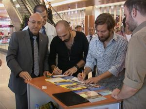 Grup Gripin Malatyadan Bayram Kartı Attı