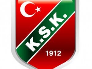 Karşıyakalı Futbolcular İsyanda