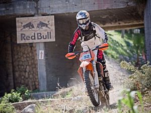 Red Bull Sea To Sky Ekstrem Enduro Yarışı Nefesleri Kesti
