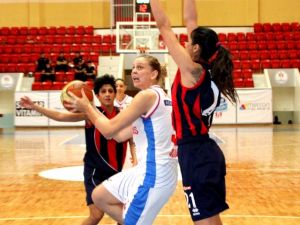 Adana Botaş Spor, Evinde Ağırladığı Ted Ankara Kolejlileri 77-72 Yendi