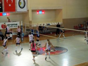 Aroma Bayanlar Voleybol 2. Ligi