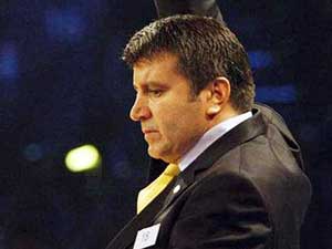 Bekir Çeker Yarıştan Çekildi 