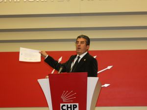 Chp, Alternatif Cumhuriyet Bayramı Kutlaması Konusunda Israrlı