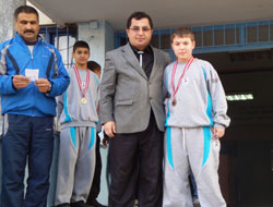 Güreşçiler Şampiyon Olmak İstiyor