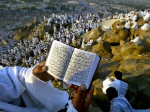 Arafatta Gözyaşlarıyla Vakfe