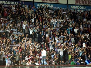 Trabzonspor Taraftarı Kötü Sınav Veriyor