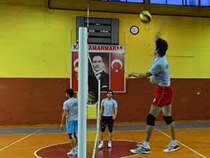 Voleybolseverler Batıpark’a Buyrun