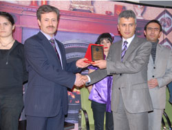 Protokol, Tiyatro Oyununda 