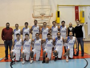 Yalova’nın 12 Dev Adamı İlk Maçına Hazır