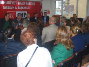 Giresunda Dünden Bugüne Cumhuriyet İsimli Konferans Düzenlendi