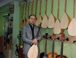 Müziğe Uzun Soluklu “Es”!