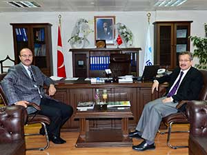 İşkur Müdürü Yüce’ye  İade-İ Ziyaret