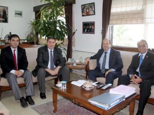 İha Yöneticileri Kktc Maliye Bakanı Tatarı Ziyaret Etti