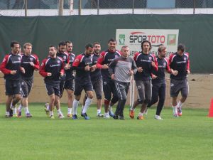 Karabükspor’da İstanbul Büyükşehir Belediyespor Hazırlıkları Başladı