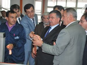 Milli Savunma Bakanı Yılmaz Çorumda (2)