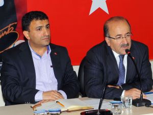 Ak Parti Merkez İlçe Teşkilatı Başkan Gümrükçüoğlu’nu Ağırladı