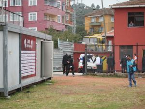 Hikmet Karaman’dan Konteyner Tepkisi