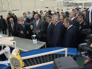 Cumhurbaşkanı Gülden Fabrika Ziyareti
