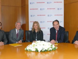 Akbank, Aybden Kobiler İçin Yeni Kredi Aldı