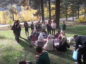 Kipaşlı Öğrenciler Köy Okullarında